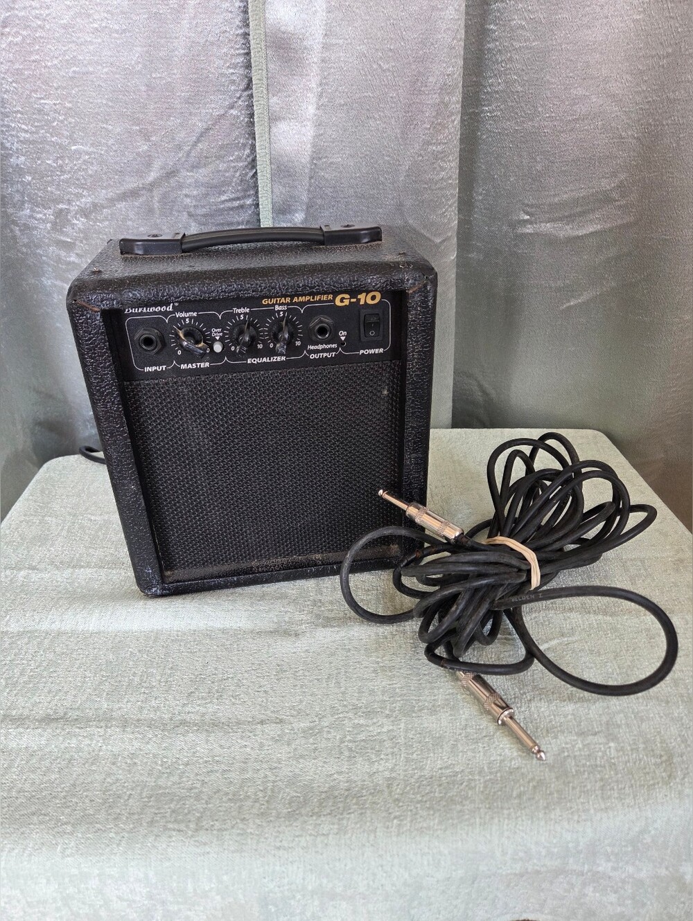 G-10 Black Portable Guitar Amplifier 12W